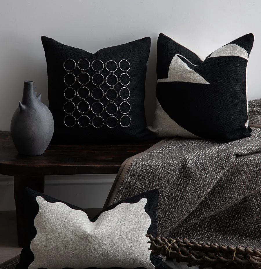 Black And White Pillow Set