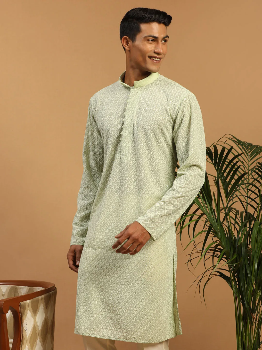 Jashvi Men's Green Embroidery Worked Georgette Kurta