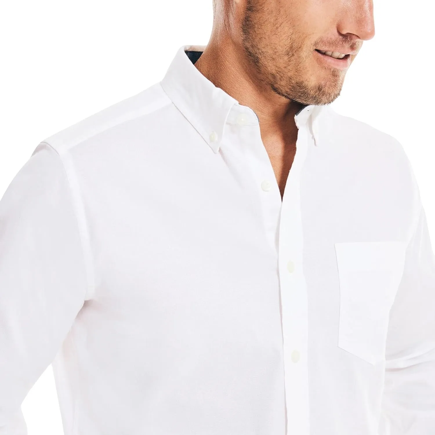 NAUTICA Men's Classic Fit Long Sleeve Button Down Shirt