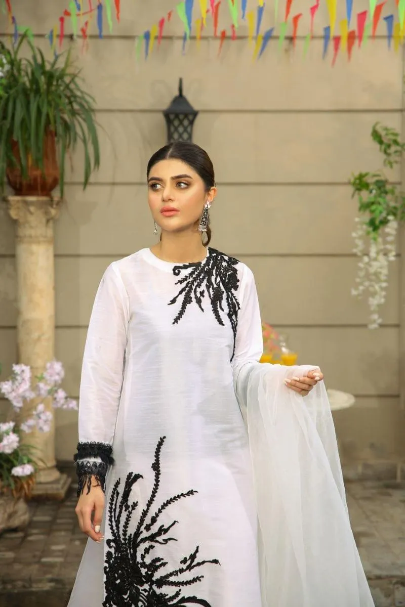NILOFER SHAHID - Moon Stone - White Canvas - Floral Embroidered - 3 Piece